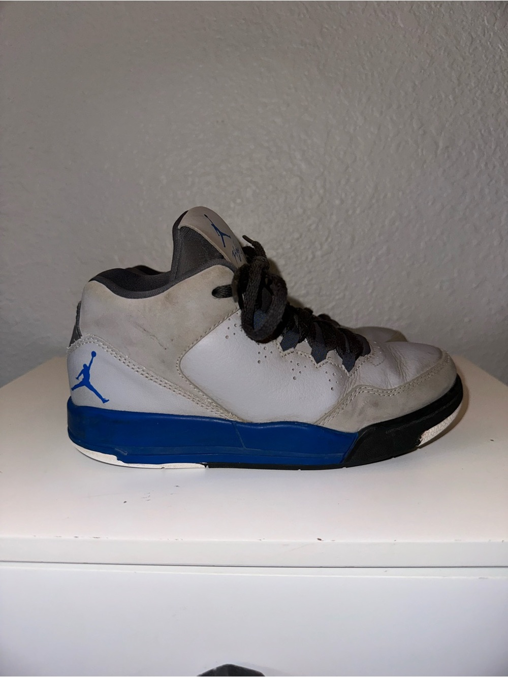 Jordan Flight Sneakers in White, Royal Blue and Black